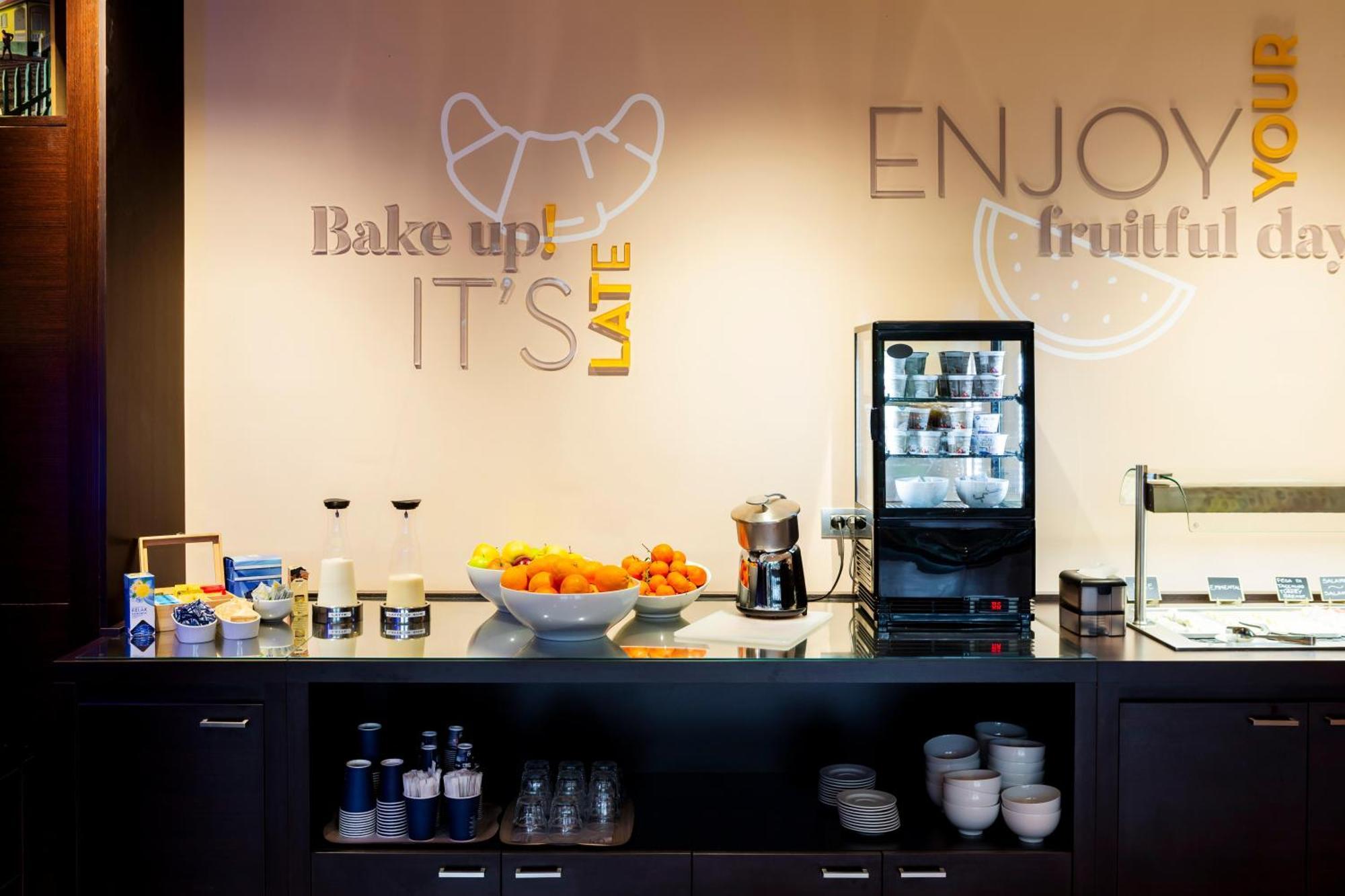 B&B Hotel Bari Rondo Εξωτερικό φωτογραφία