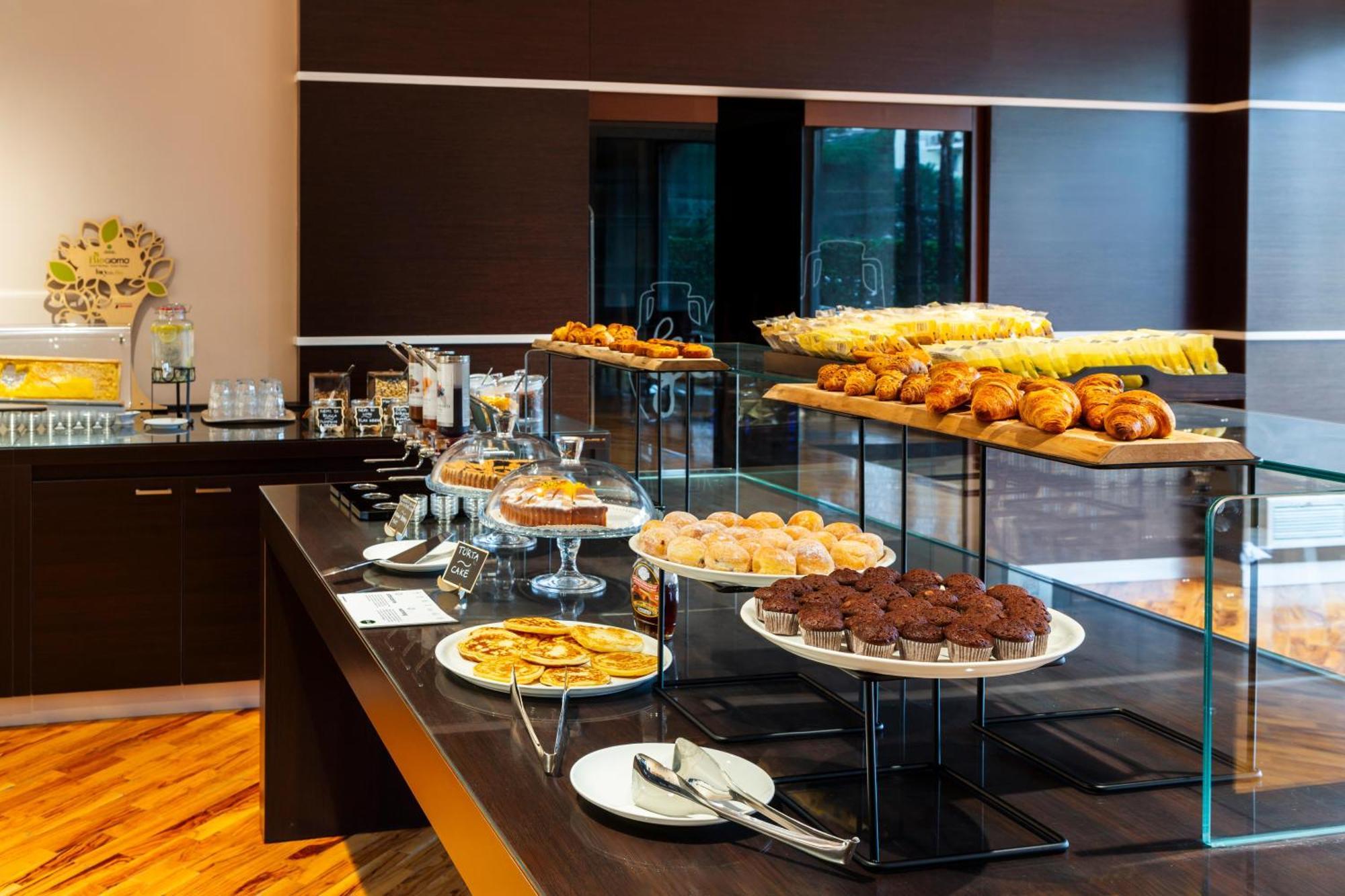 B&B Hotel Bari Rondo Εξωτερικό φωτογραφία